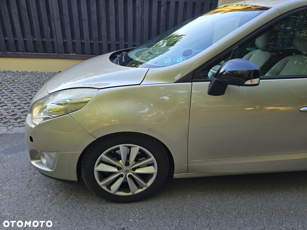 Renault Scenic - 8