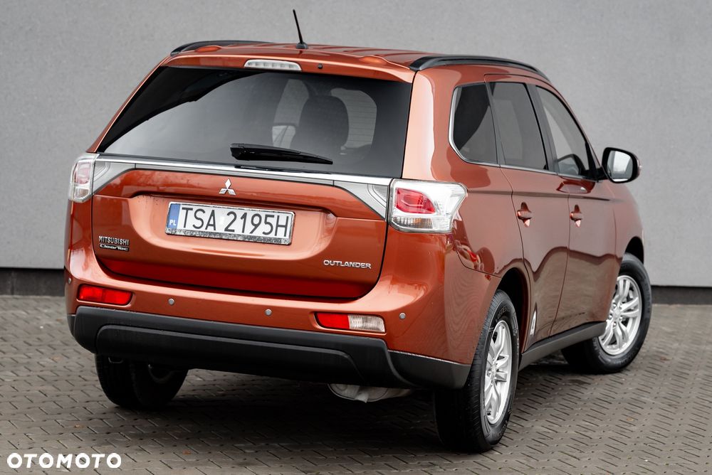 Mitsubishi Outlander 2.0 2WD Spirit - 10