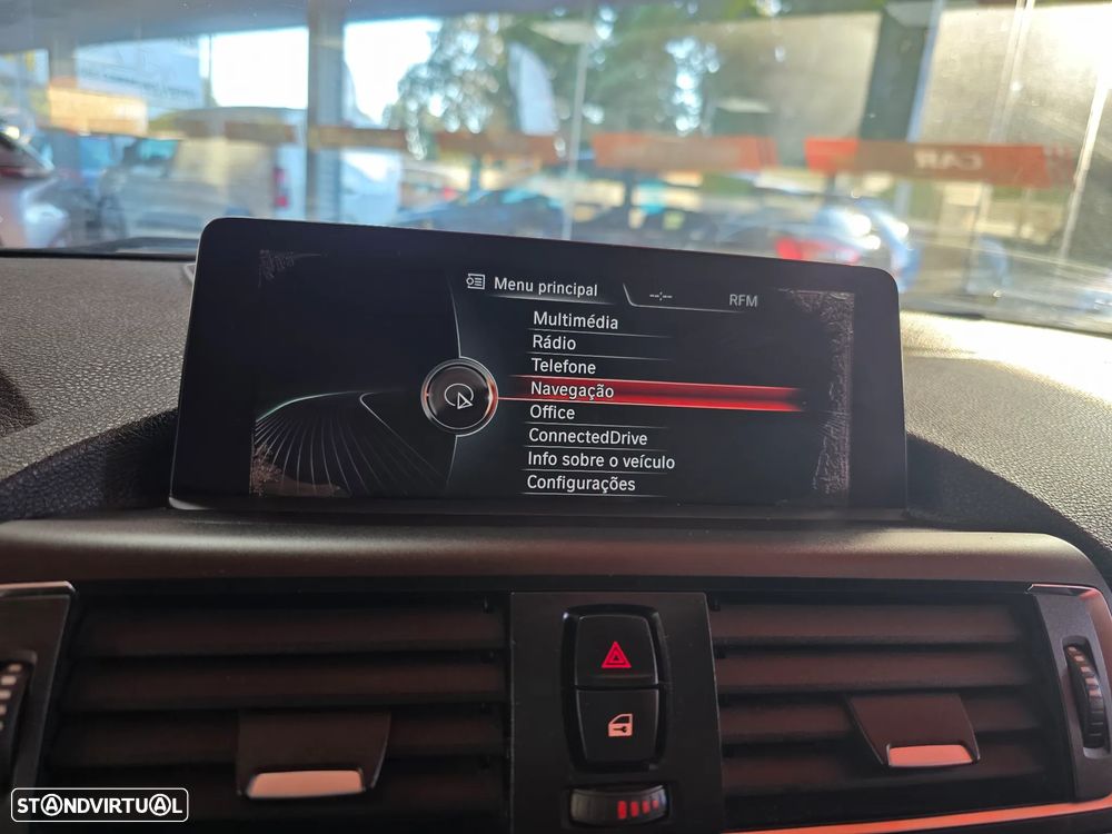 BMW 116 d Aut. Sport Line - 19
