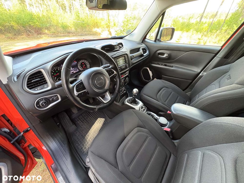 Jeep Renegade 1.4 MultiAir Limited - 26