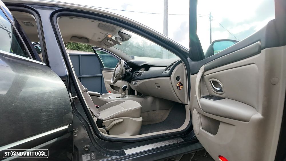 Renault Laguna 2.0 dCi Dynamique - 16