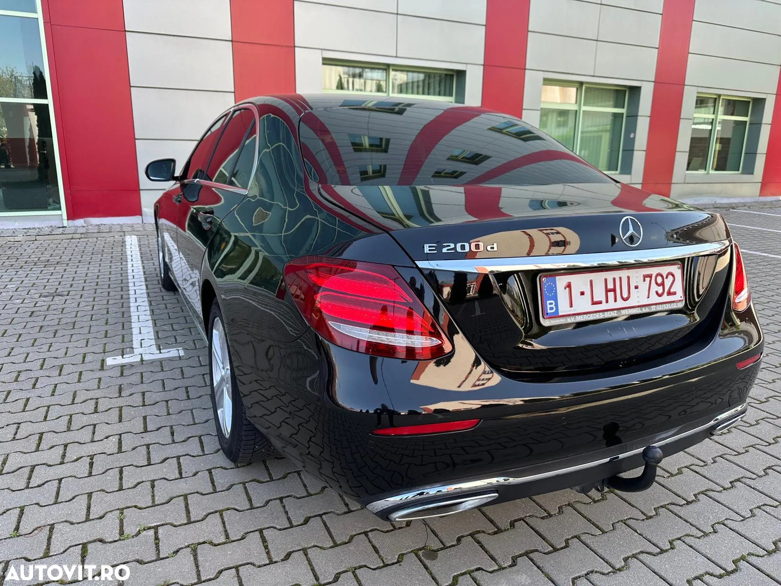 Mercedes-Benz E 200 d Aut. - 30