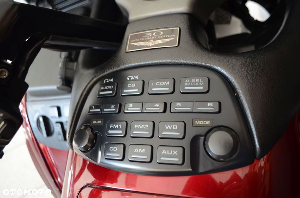 Honda GL - 32