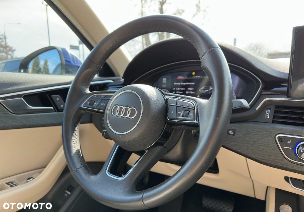 Audi A4 Limousine - 21