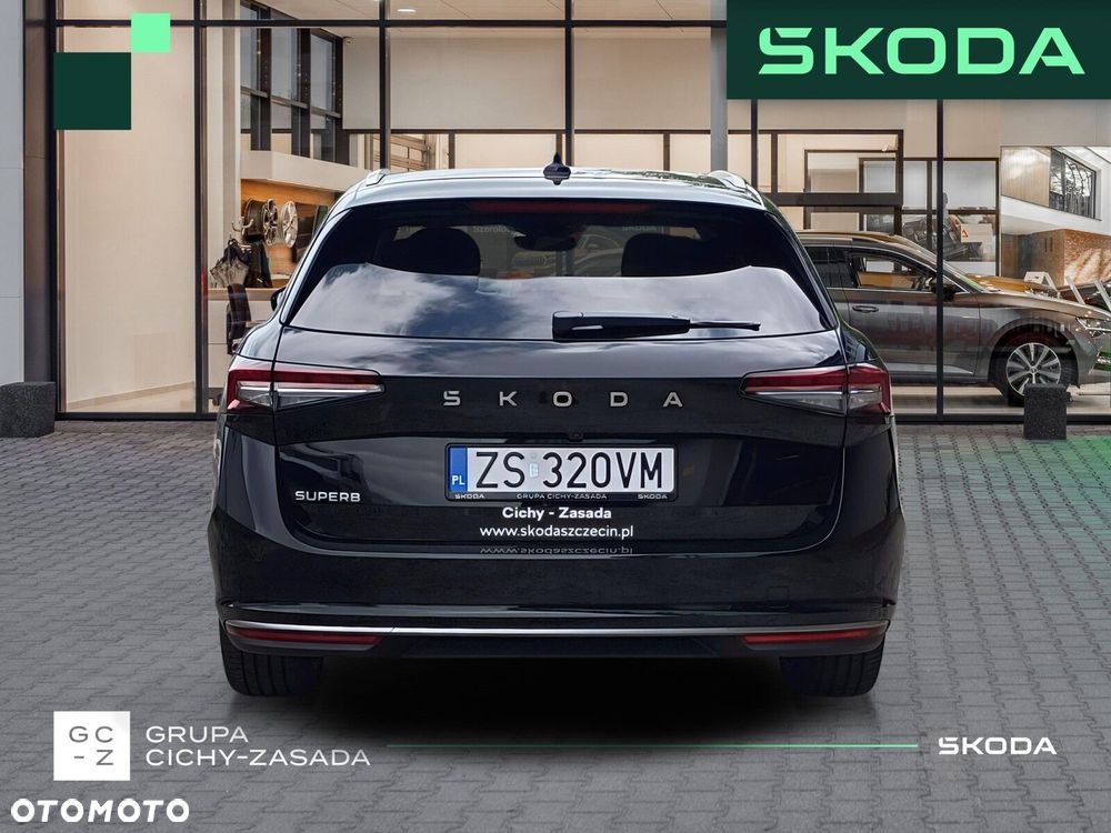 Skoda Superb 2.0 TSI L&K DSG - 5
