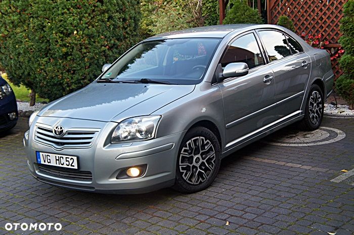 Toyota Avensis 2.0 D-4D Edition - 10