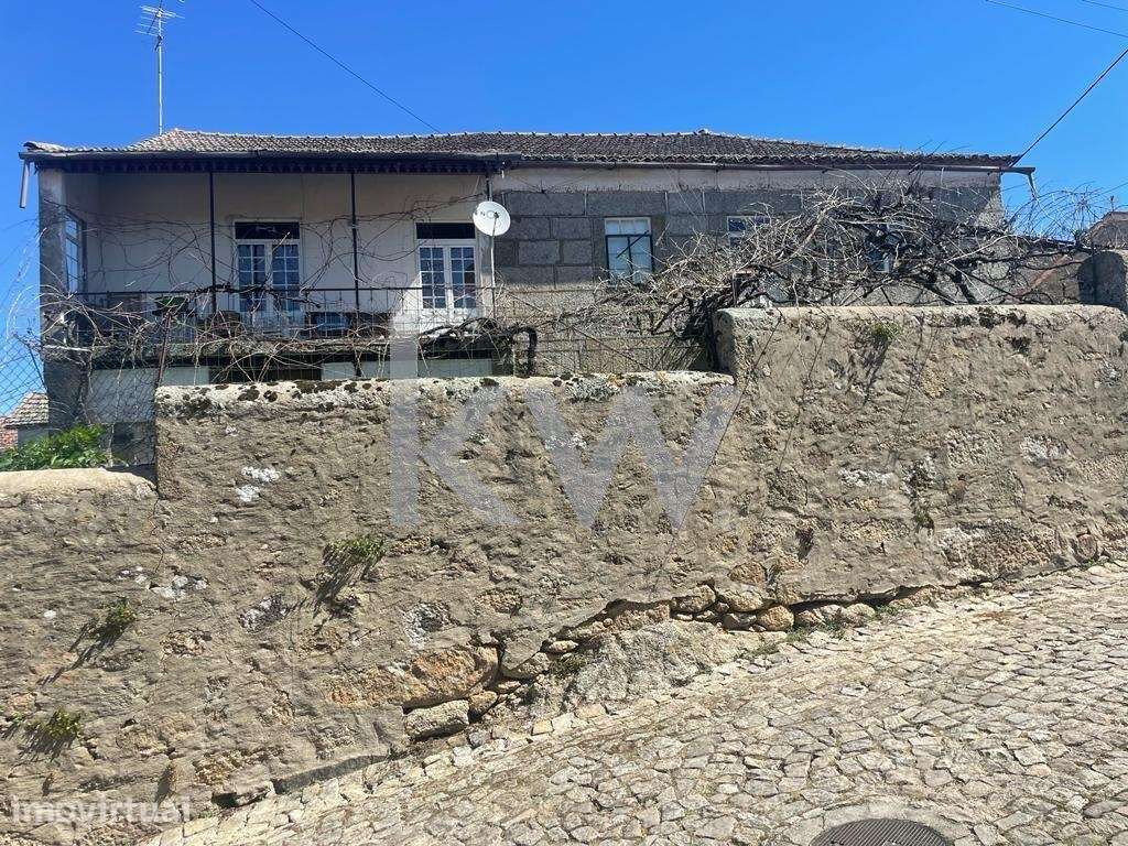 Quinta rural com 3 hectares completa com equipamentos e tractor - Grande imagem: 2/28