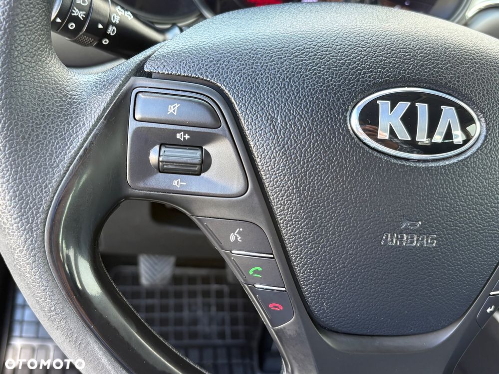 Kia Ceed 1.4 CRDi S - 25