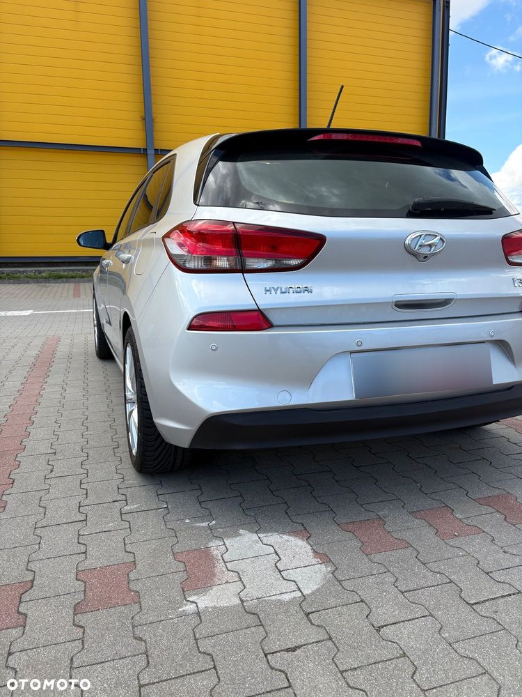 Hyundai i30 1.4 Classic + - 5