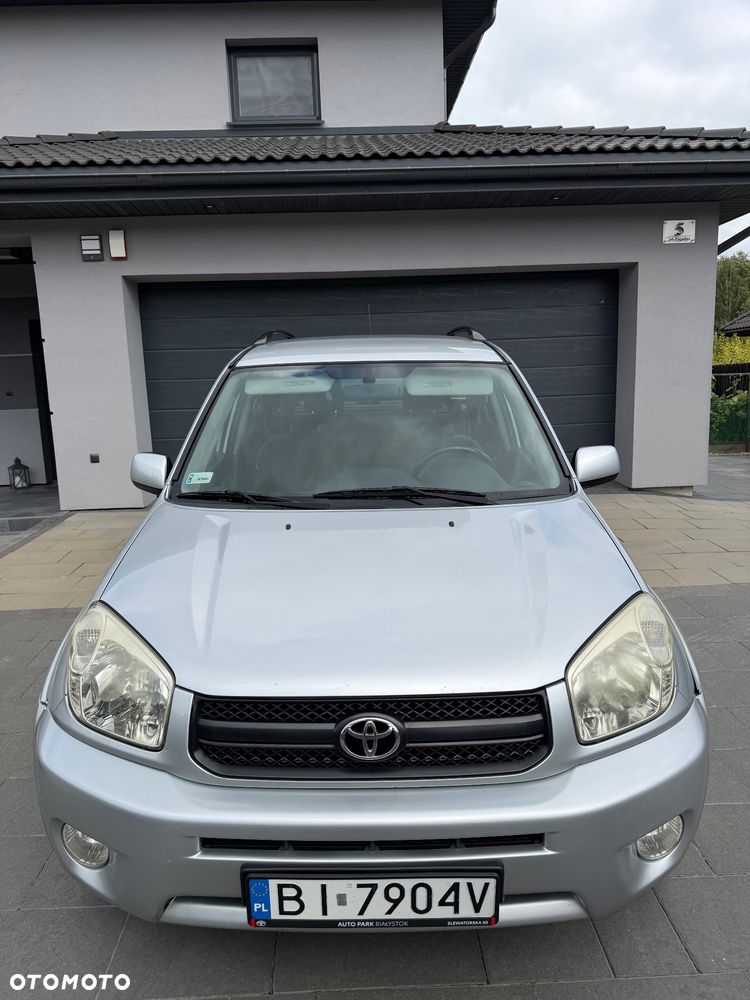 Toyota RAV4 2.0 VVT-i 4x4 - 2