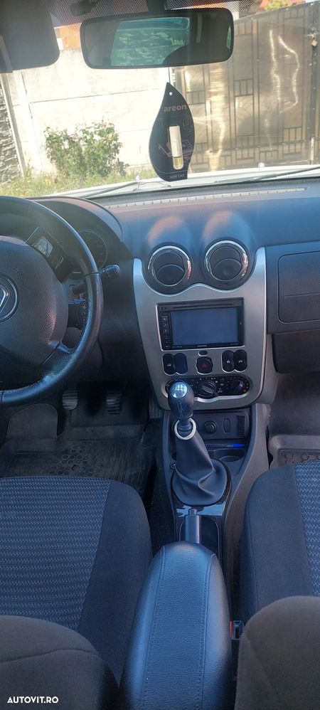 Dacia Duster 1.6 4x4 - 4