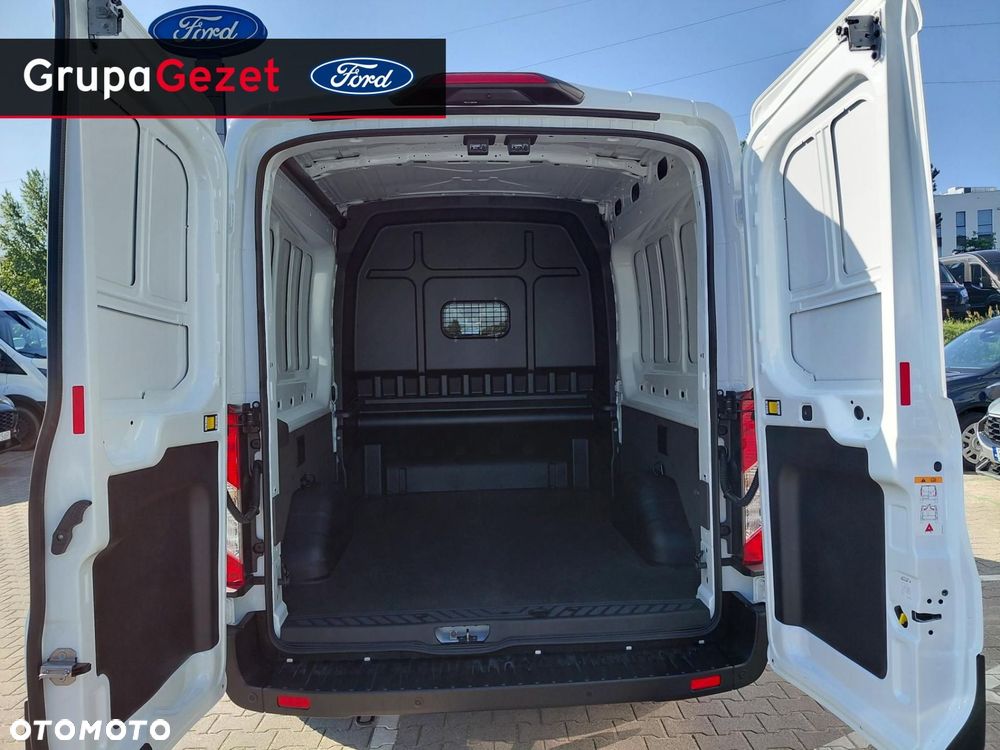 Ford Transit - 15