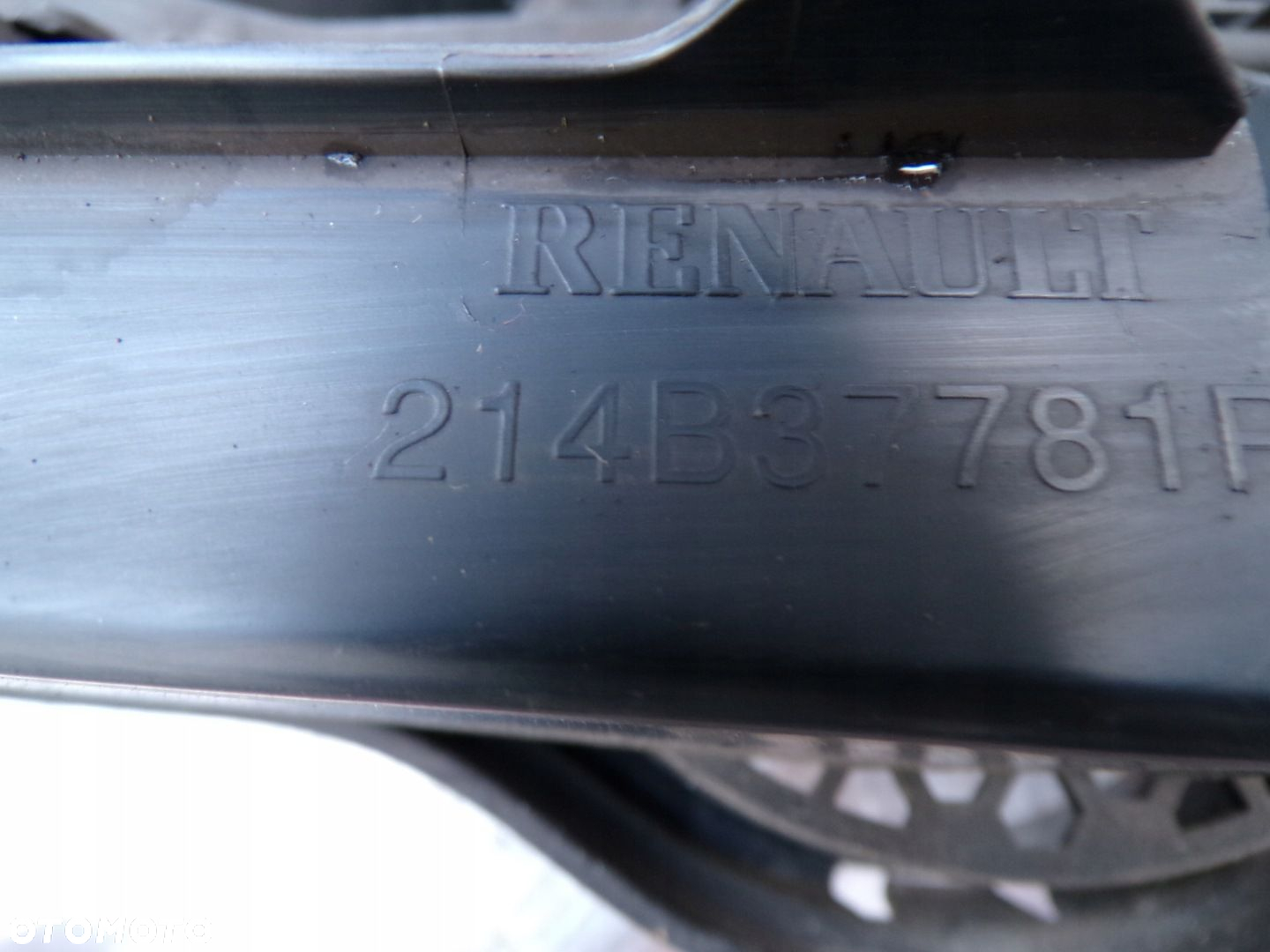 OPEL VIVARO B II GRILL ATRAPA 93452299 - 11