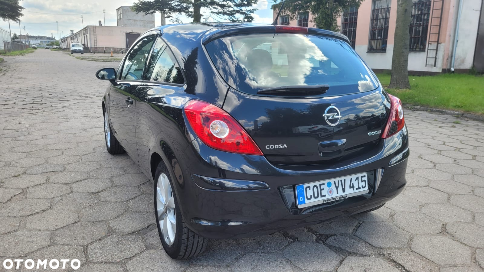 Opel Corsa - 2