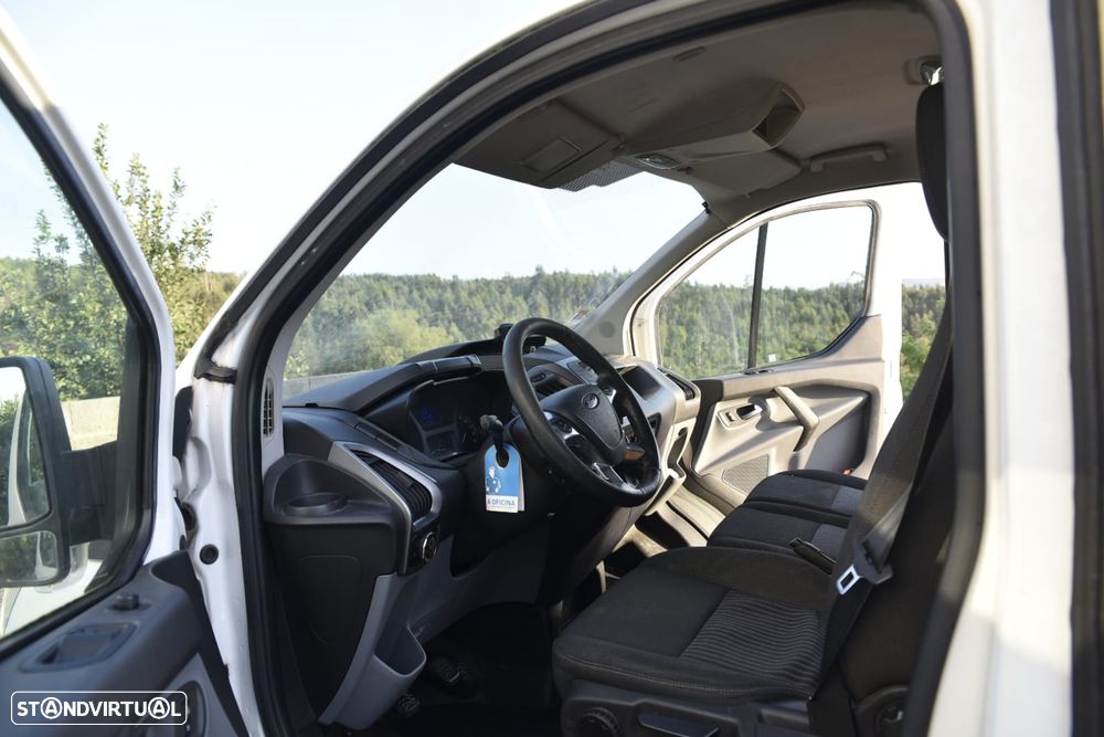 Ford Transit - 4