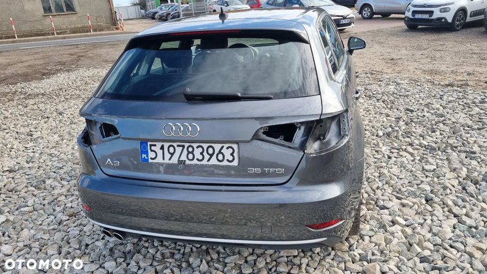 Audi A3 Sportback 35 TFSI S line - 13