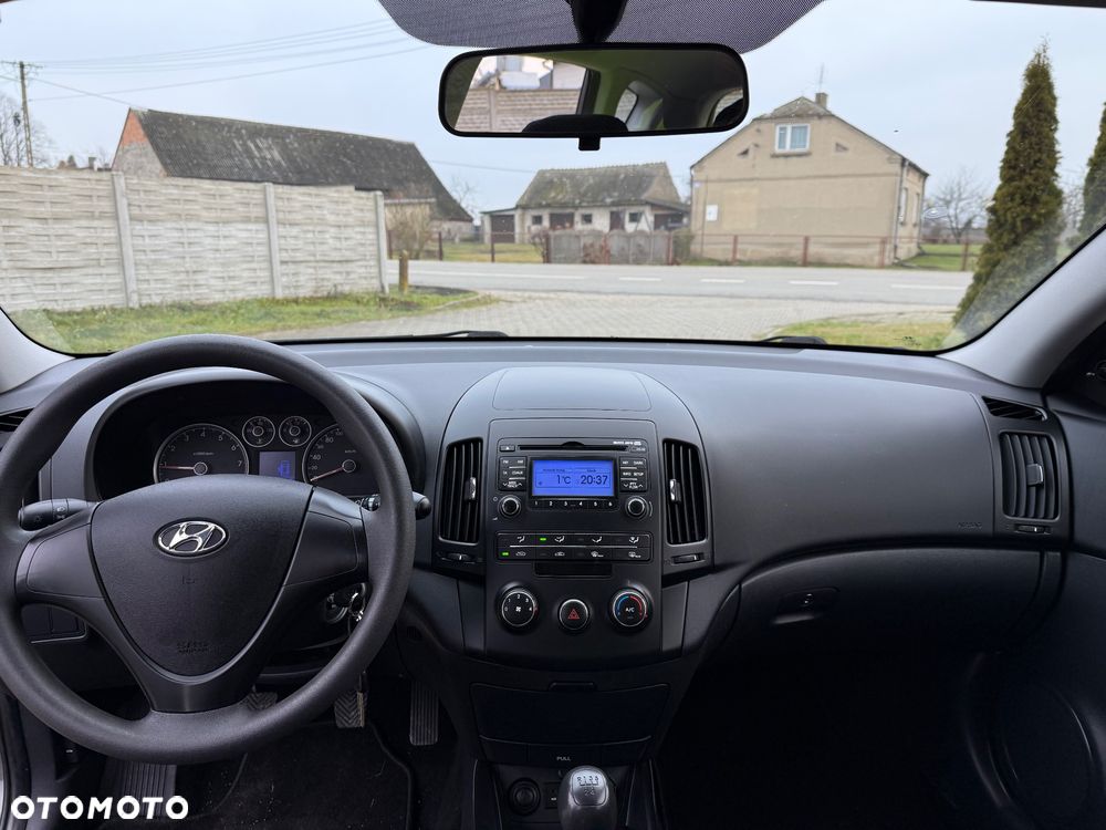 Hyundai i30 1.4 Blue Classic - 13