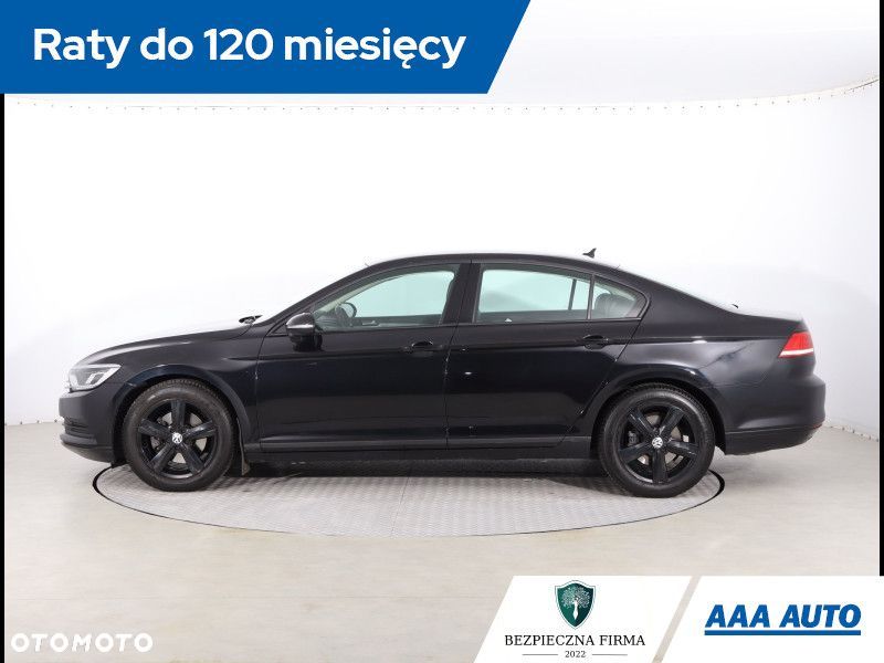 Volkswagen Passat - 3