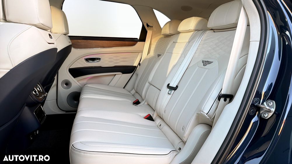 Bentley Bentayga - 12
