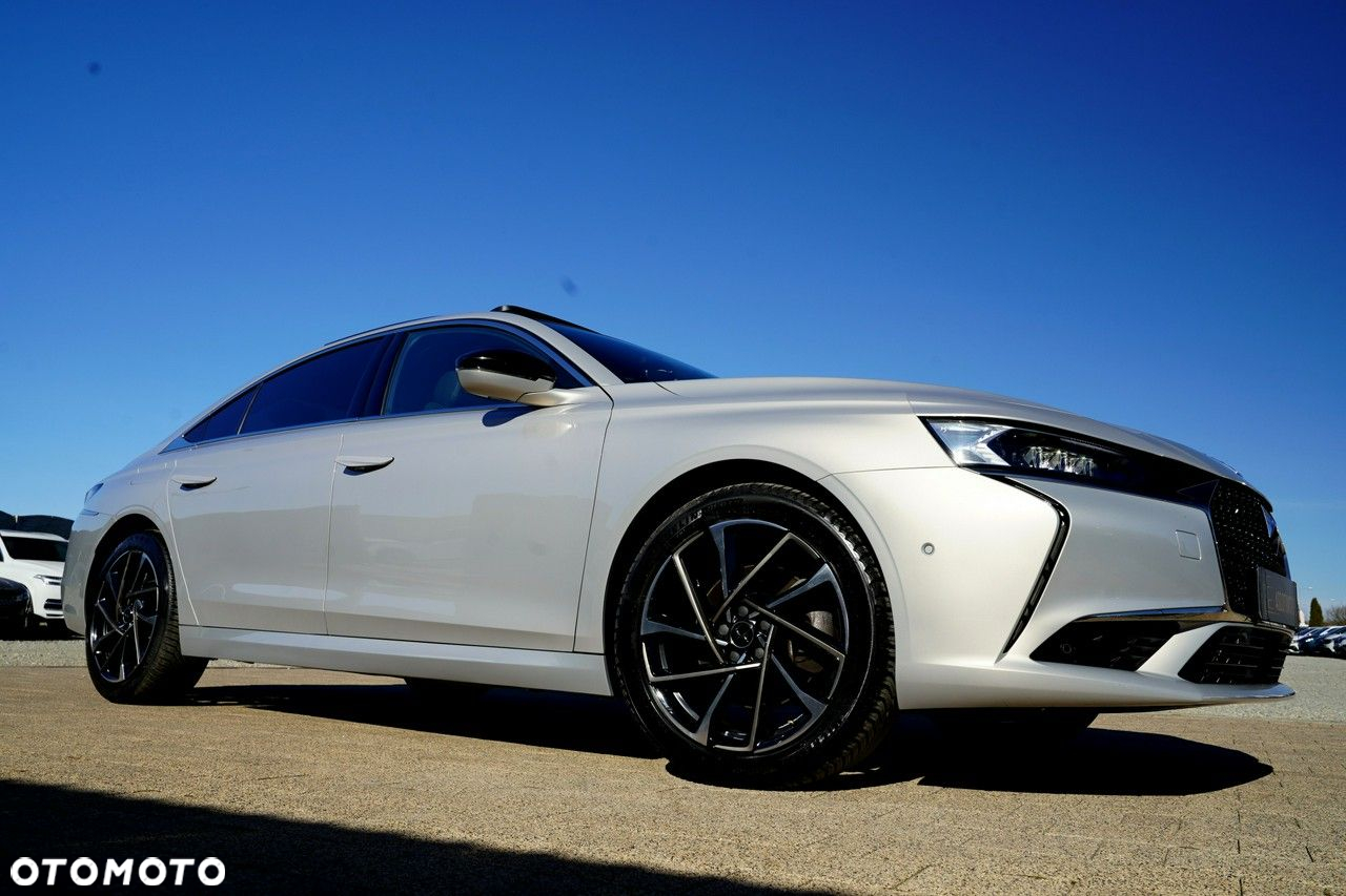 DS Automobiles DS 9 - 5