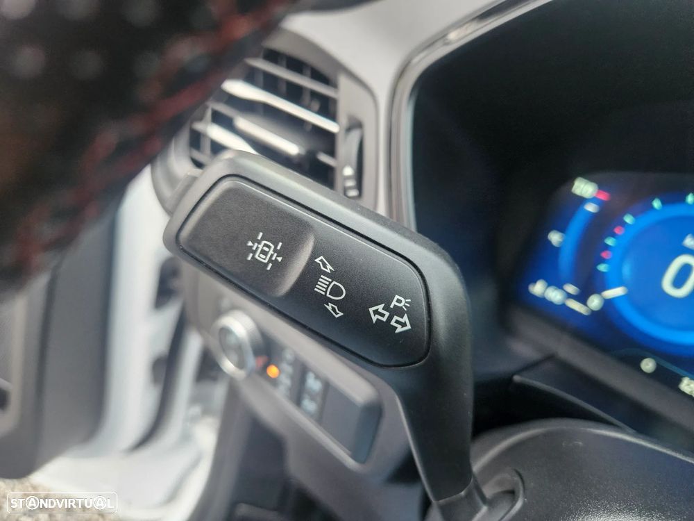 Ford Kuga 1.5 TDCi EcoBlue ST-Line - 31