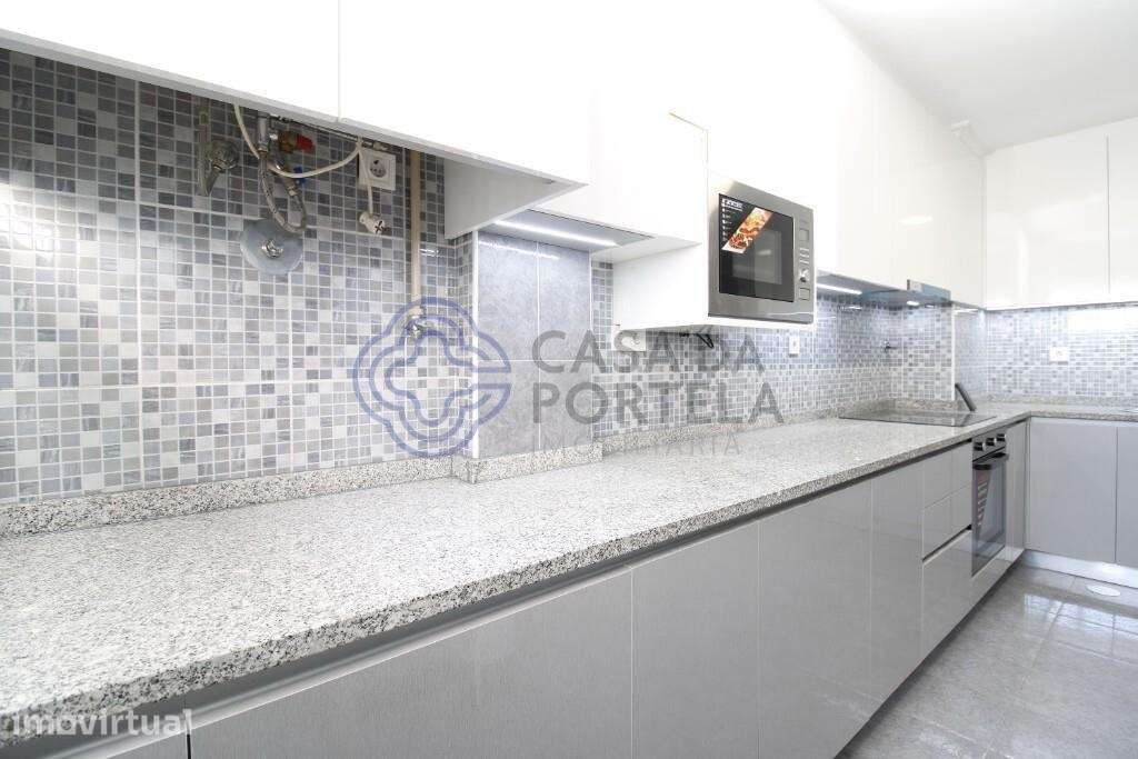 Apartamento T2 Renovado com Elevador e Varandas – Rio Tinto (Zona de E - Grande imagem: 4/20