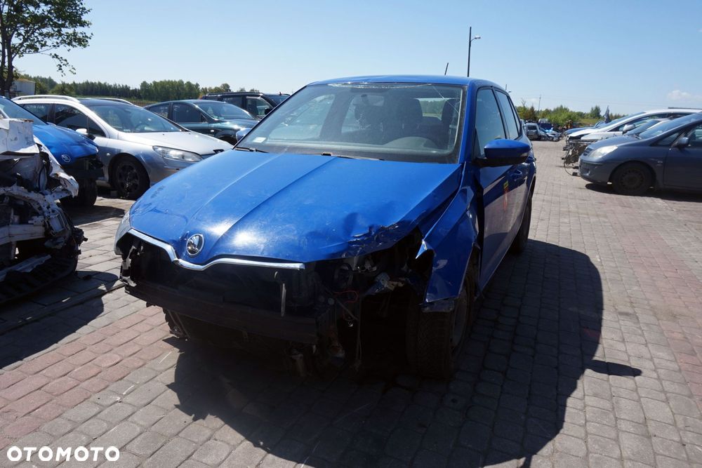 SKODA FABIA III NJ5 LIFT 5D HB 2020 LV5F 1.0 12V CHYE 60KM UDB NIEBIESKI na części - 1
