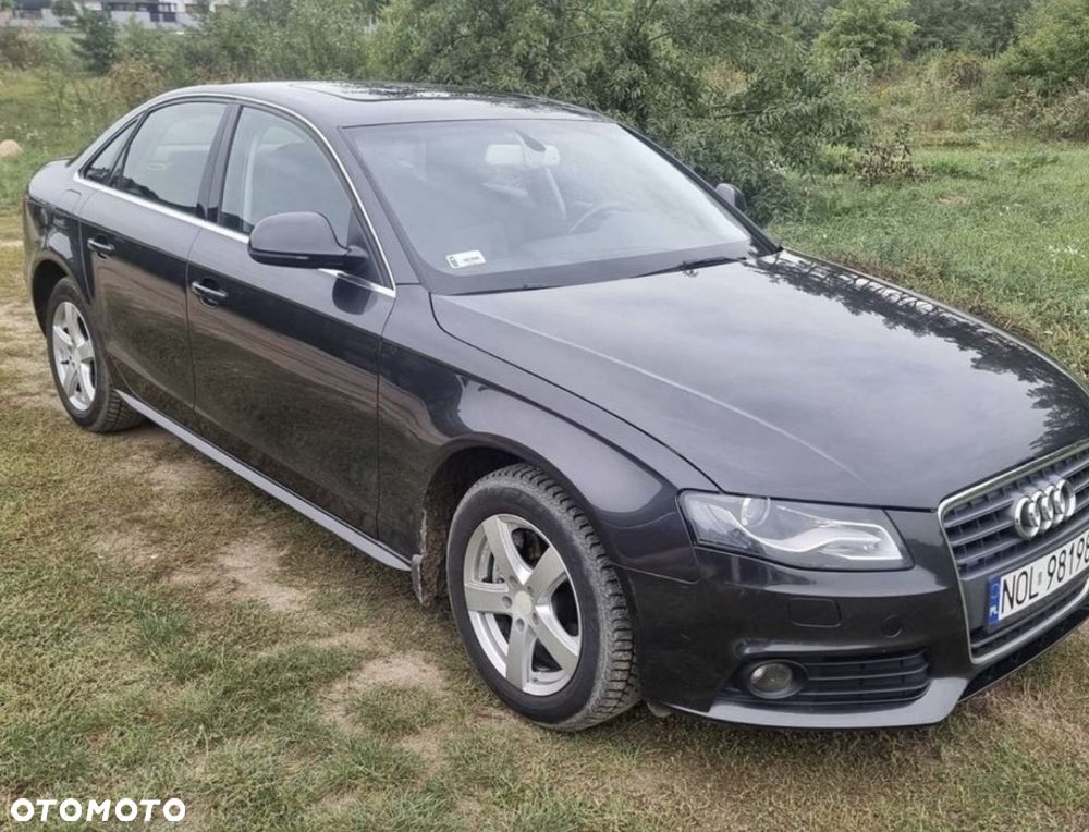 Audi A4 Limousine - 3