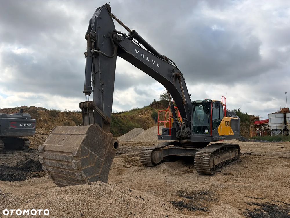 Volvo EC400FL5 - 7
