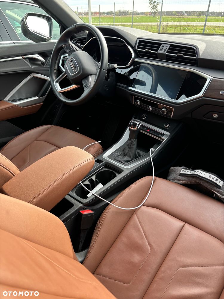 Audi Q3 45 TFSI Quattro S Line S tronic - 24