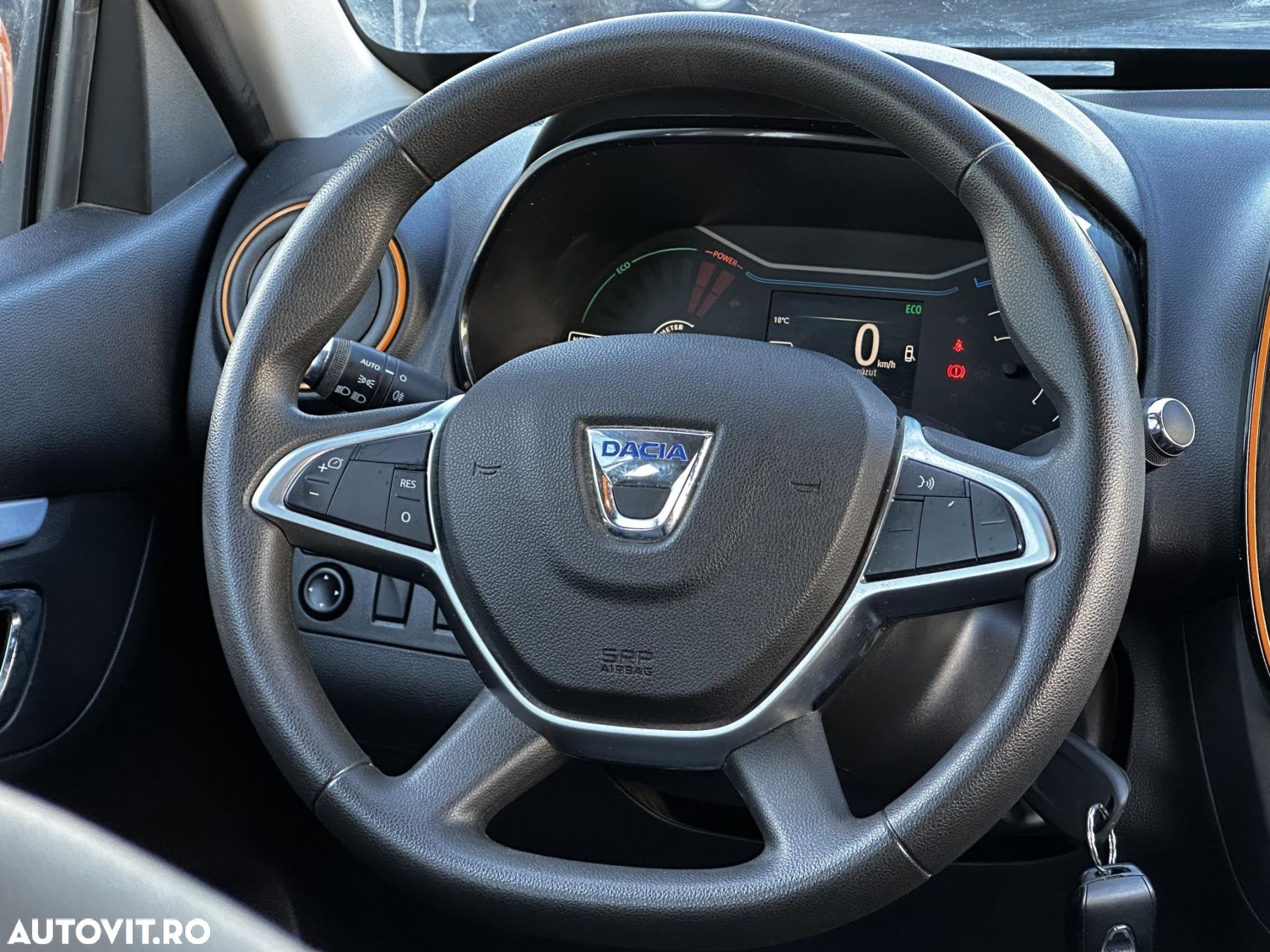 Dacia Spring - 10