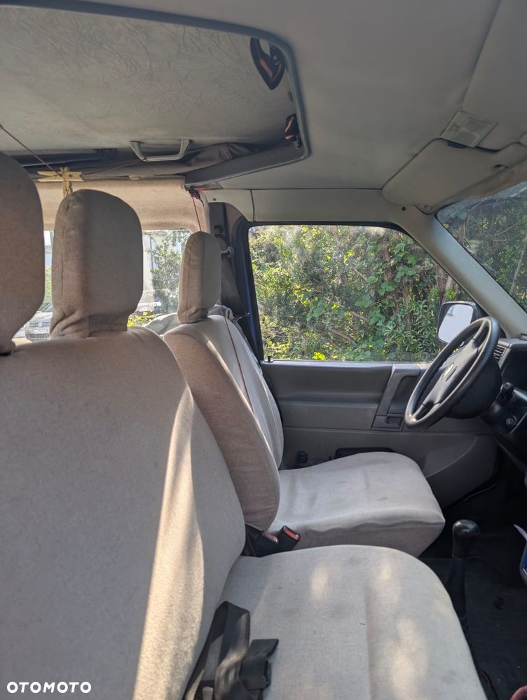 Volkswagen Transporter - 13