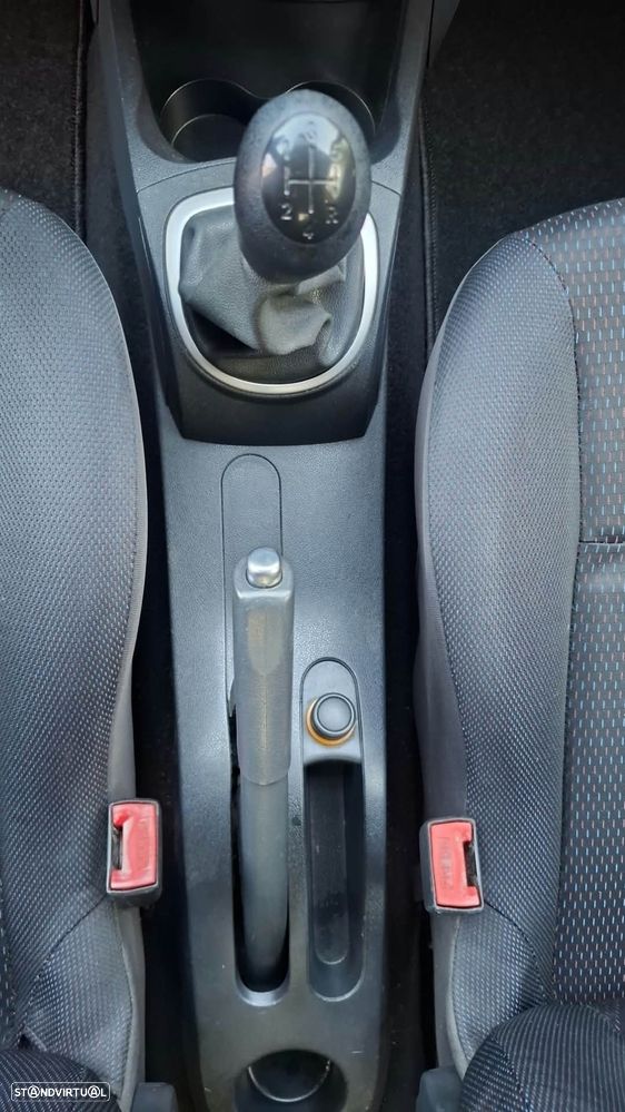 Renault Clio 1.2 16V Dynamique - 19