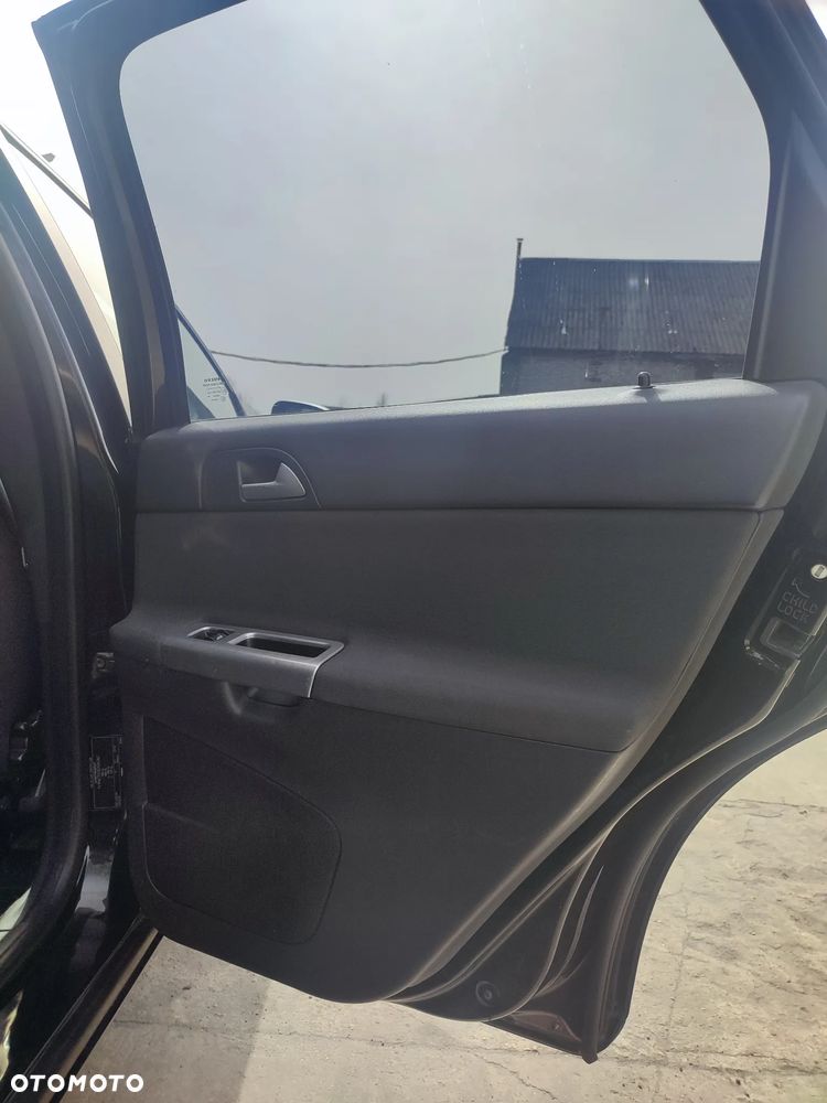 Volvo V50 2.0D DPF Momentum - 19