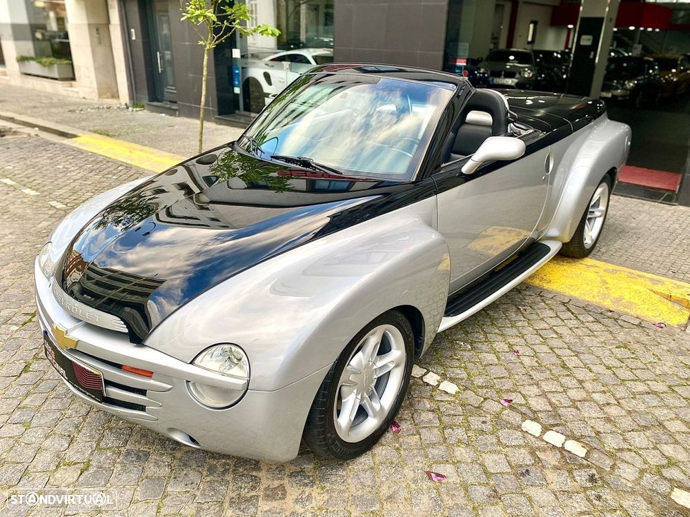 Chevrolet SSR - 9