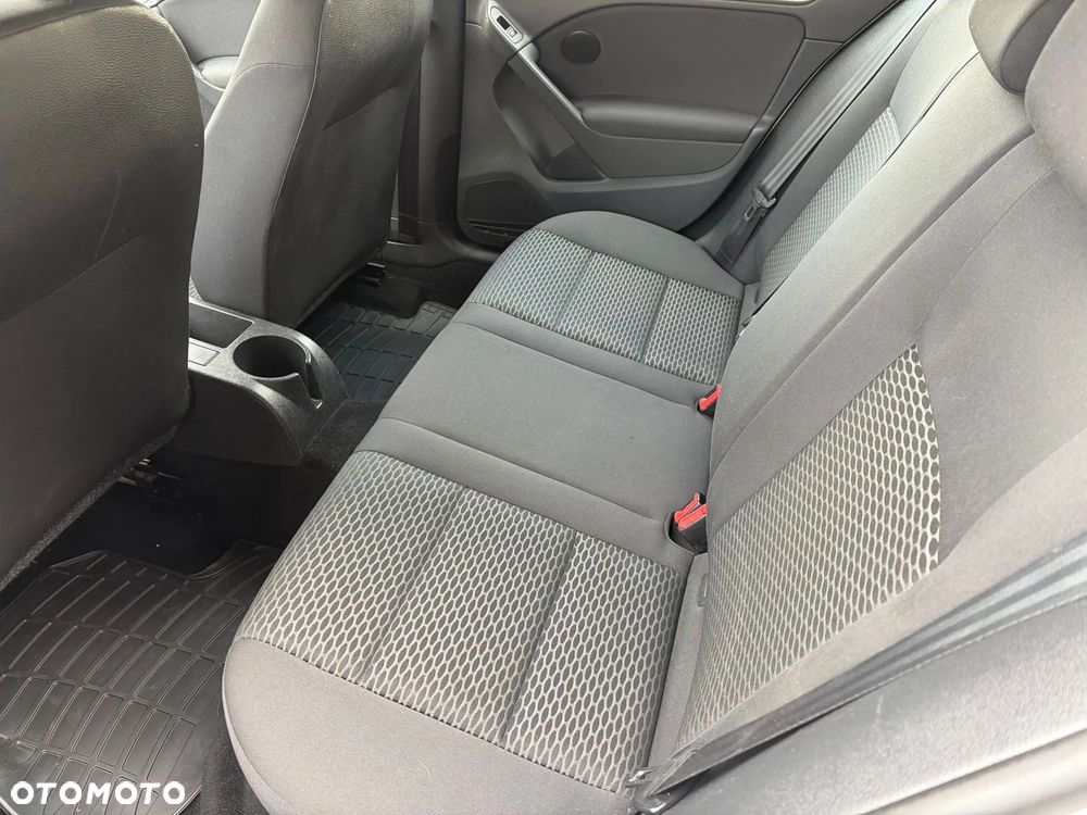 Volkswagen Golf 1.2 TSI Comfortline - 10