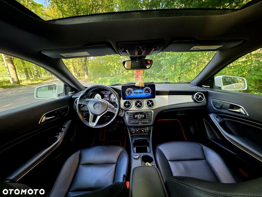 Mercedes-Benz CLA - 6
