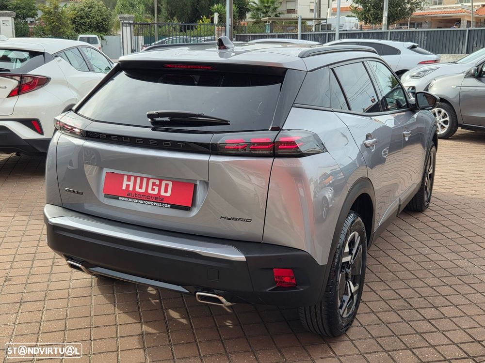 Peugeot 2008 - 11