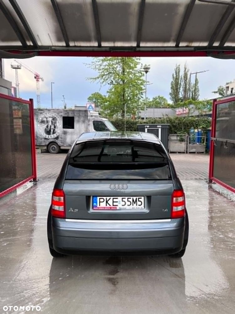 Audi A2 1.4 - 7