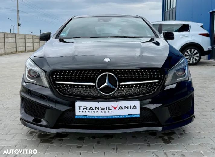 Mercedes-Benz CLA 220 d Shooting Brake 4Matic 7G-DCT AMG Line - 14