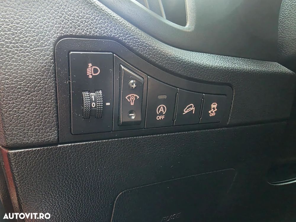 Kia Sportage 1.7 CRDI 2WD Spirit - 14