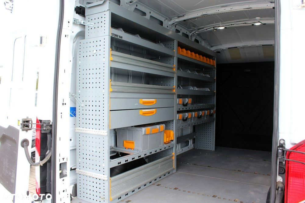 Ford Transit - 9
