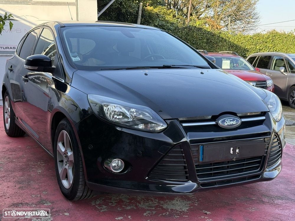 Ford Focus 1.0 EcoBoost S&S TREND - 3