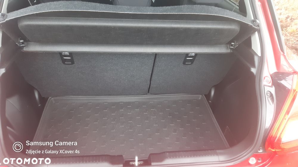 Suzuki Swift 1.2 Dualjet Allgrip Comfort - 10