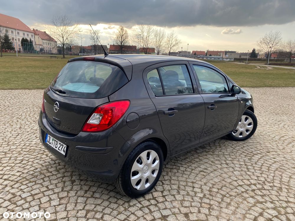 Opel Corsa 1.4 16V ecoFLEX Start-Stop Edition - 2