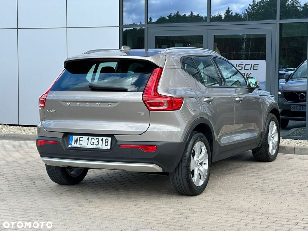 Volvo XC 40 T3 Geartronic Momentum - 8