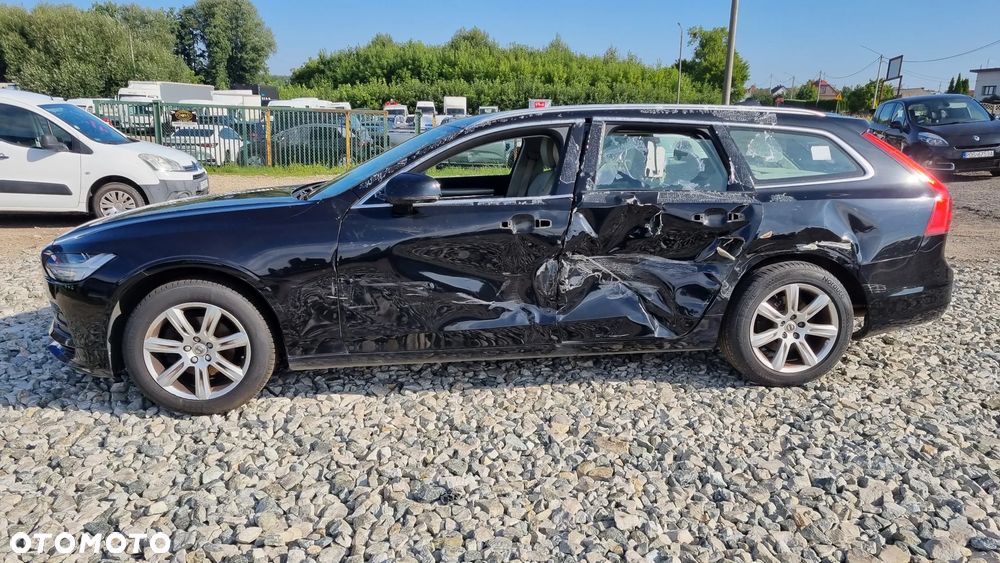 Volvo V90 D4 Geartronic Momentum Pro - 11