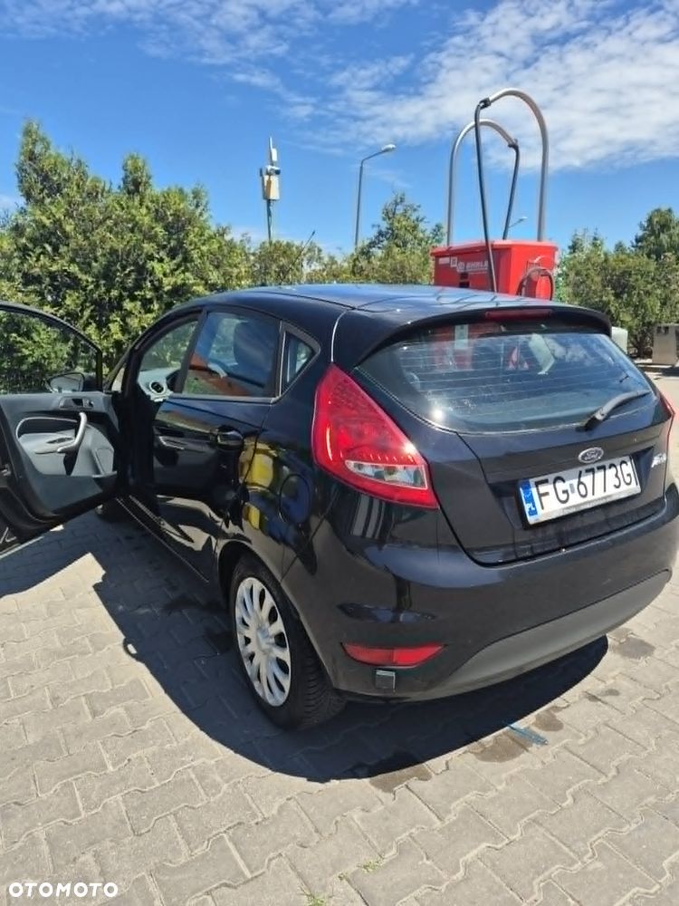 Ford Fiesta 1.25 Trend - 4