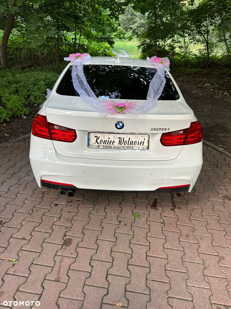 BMW Seria 3 - 12