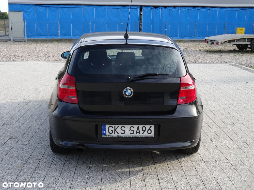 BMW Seria 1 118d DPF - 8